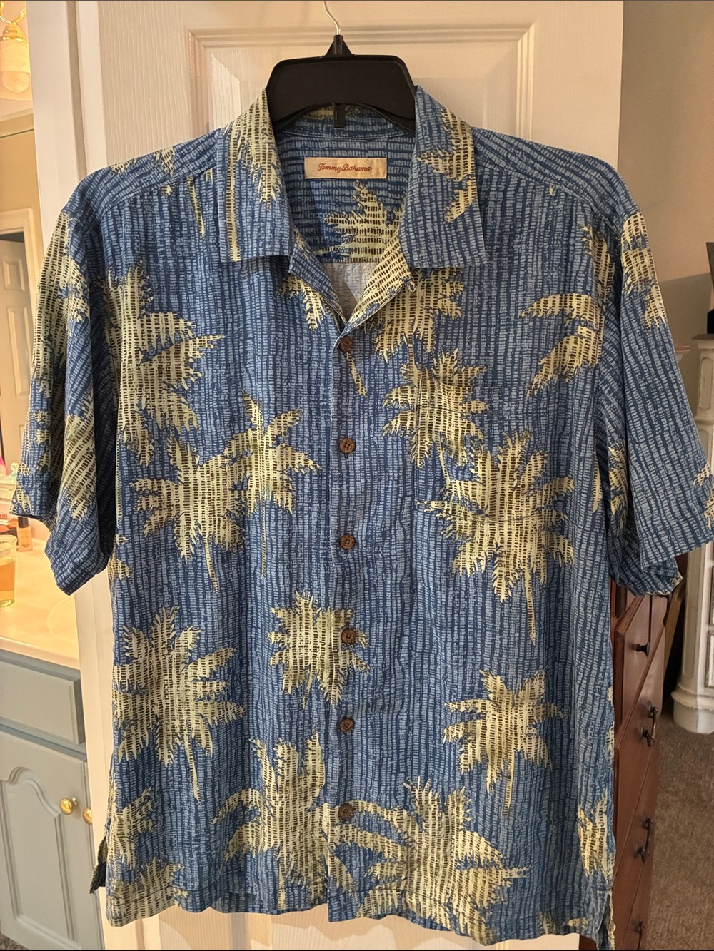Tommy Bahama  100% Silk Blue Palm-Print Short-Sleeve Camp Shirt SZ L